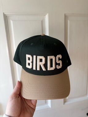 Philadelphia eagles, BIRDS Two-Tone Green and Tan Baseball Cap